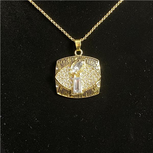 TAMPA BAY BUCCANEERS 2002 N.F.L CHAMPIONSHIP NECKLACE