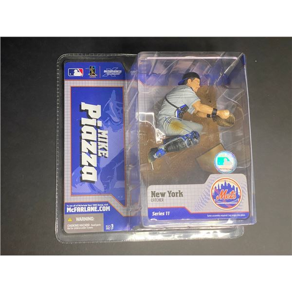MIKE PIAZZA MCFARLANE NEW YORK METS SERIES 11 GREY JERSEY