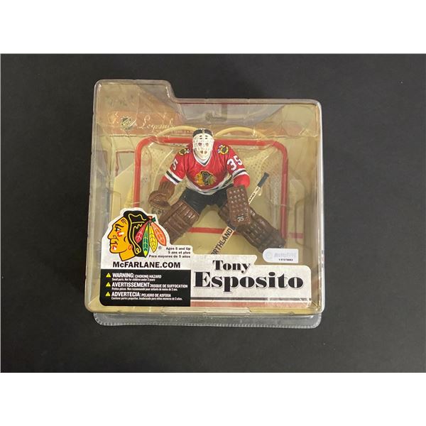 TONY ESPOSITO MCFARLANE CHICAGO BLACKHAWKS SERIES LEGENDS 3