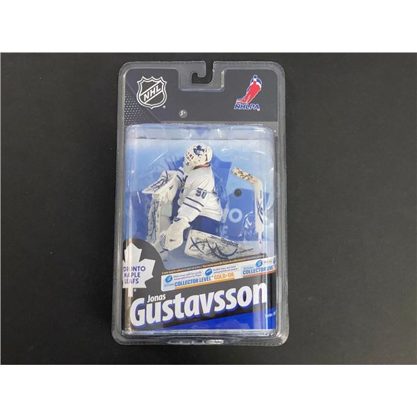 JONAS GUSTAVSSON AUTOGRAPHED VERY RARE VARIANT MCFARLANE TORONTO MAPLE LEAFS #161 OF 400 SERIES 24
