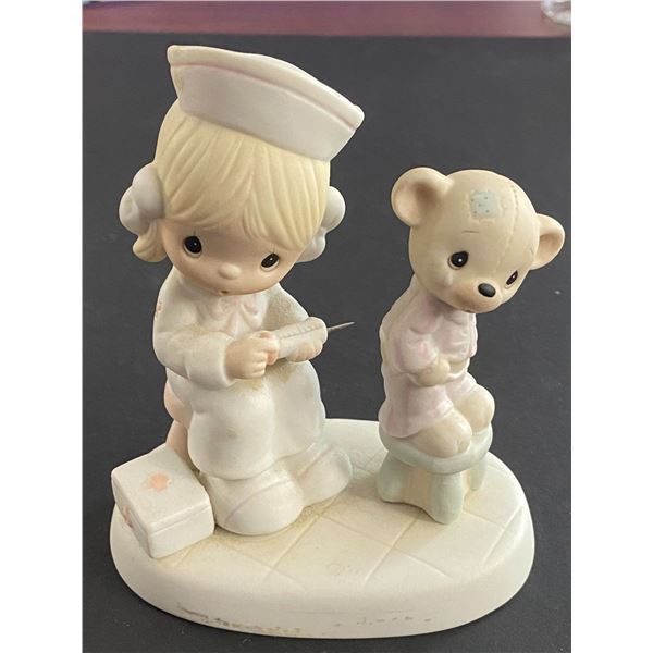 JONATHAN AND DAVID LOVE BEARETH ALL THINGS