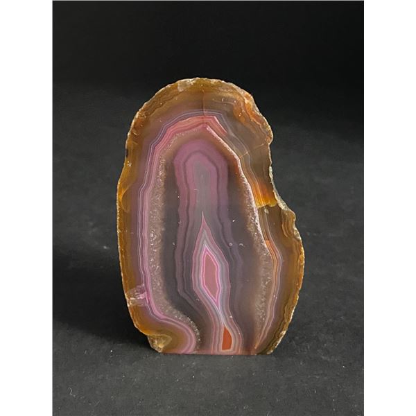 AGATE POLISHED ONE SIDE CRYSTAL ROCK