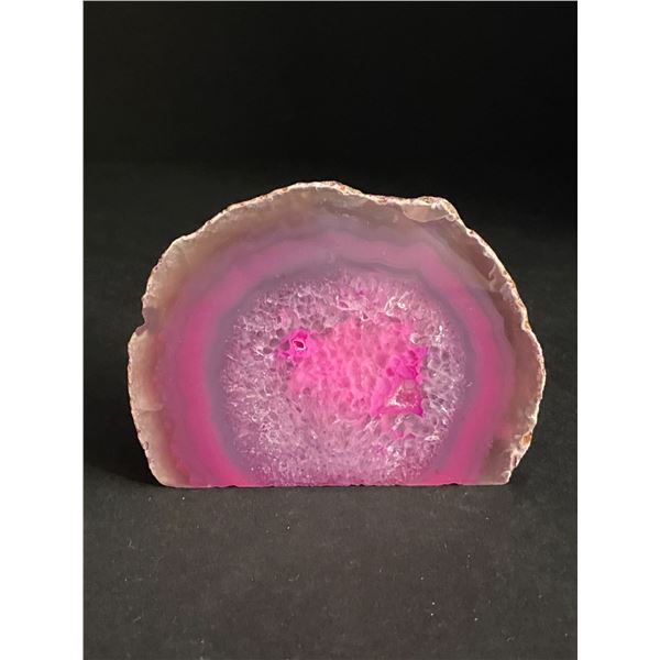 AGATE POLISHED ONE SIDE CRYSTAL ROCK