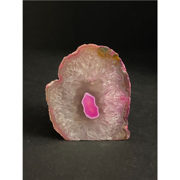 AGATE POLISHED ONE SIDE CRYSTAL ROCK