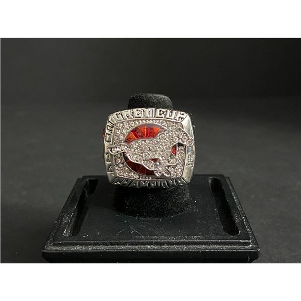 CALGARY STAMPEDERS C.F.L 2014 "CORNISH" CHAMPIONSHIP RELICA RING EXCELLENT RING FOR ANY FAN OR COLLE