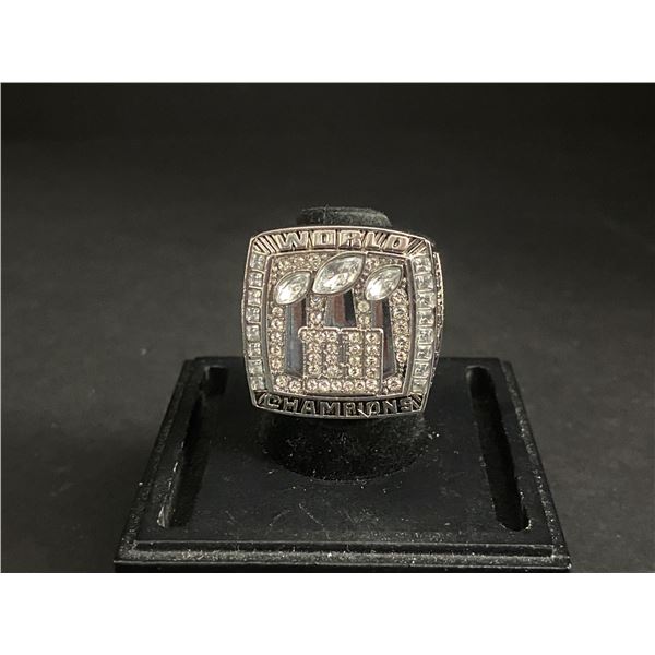 NEW YORK GIANTS N.F.L 2007 "MANNING" CHAMPIONSHIP RELICA RING