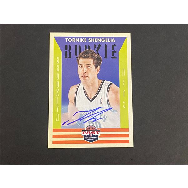 TORNIKE SHENGELIA BROOKLYN NETS AUTOGRAPH CARD
