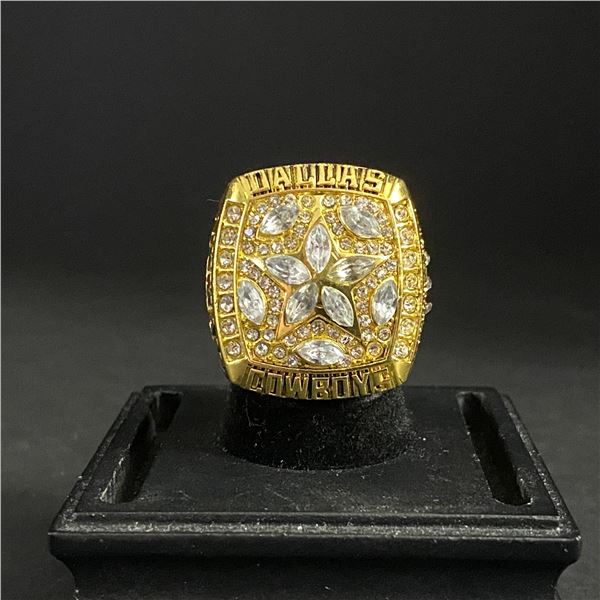 DALLAS COWBOYS N.F.L 1995 "AIKMAN" CHAMPIONSHIP RELICA RING