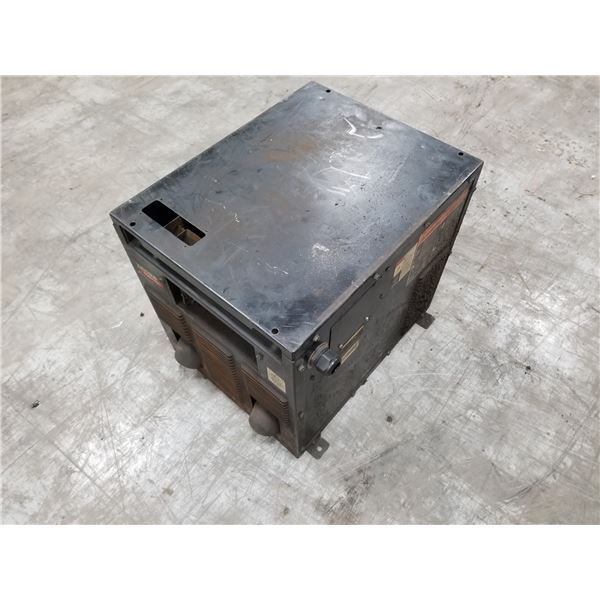 LINCOLN POWER WAVE I400 WELDER