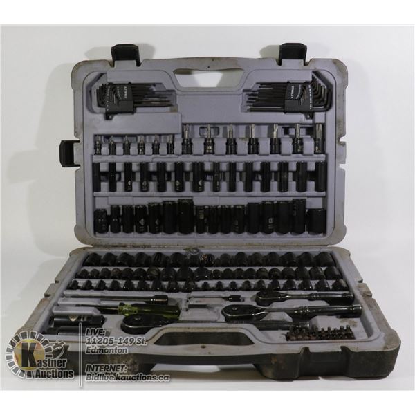 164 PIECE STANLEY PROFESSIONAL SOCKET SET
