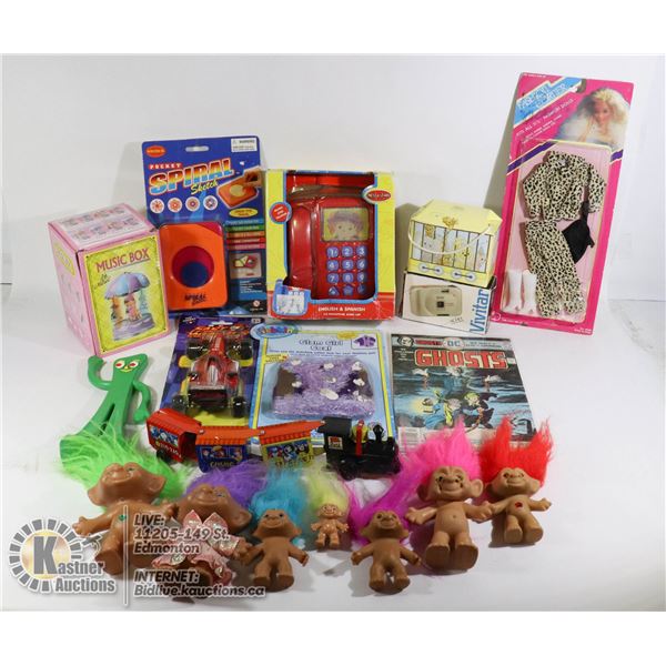 ITEMS 8 TROLLS, WEBKINZ