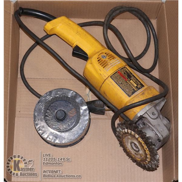 DEWALT GRINDER WITH NEW PACK OF GRINDING DISCS