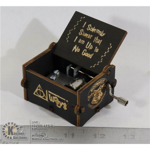HARRY POTTER ENGRAVED HAND CRANK MUSIC BOX