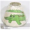 Image 1 : NEW- LAMPSHADE 10X7 GREEN ALLIGATOR