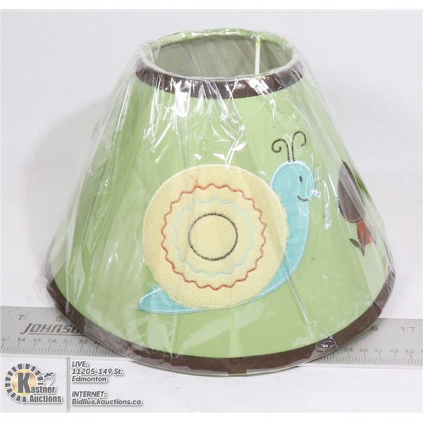 NEW- LAMPSHADE 10X7 GREEN/SNAIL