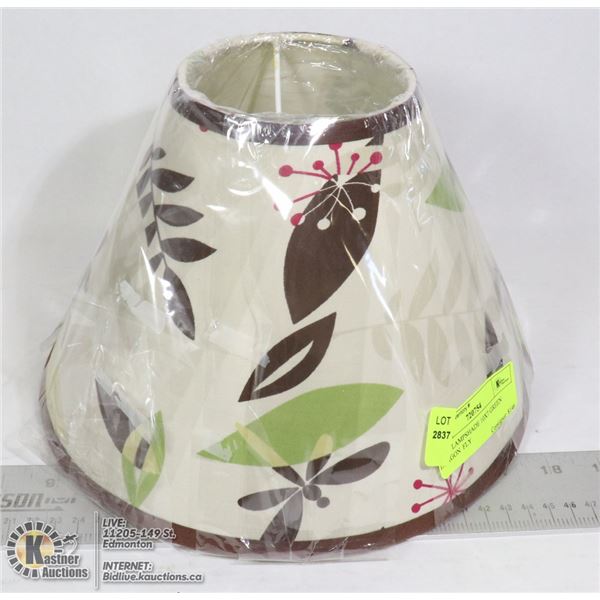NEW- LAMPSHADE 10X7 GREEN DRAGON  FLY