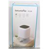 Image 1 : DEHUMIDIFIER WITH AUTO SHUTOFF, 7 COLOR LIGHT,