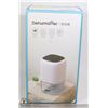 Image 1 : DEHUMIDIFIER WITH AUTO SHUTOFF, 7 COLOR LIGHT,