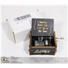 Image 1 : HARRY POTTER ENGRAVED HAND CRANK MUSIC BOX