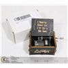 Image 1 : HARRY POTTER ENGRAVED HAND CRANK MUSIC BOX