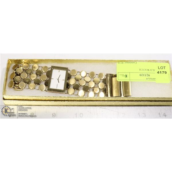 FOSSIL GOLD TONE WATCH