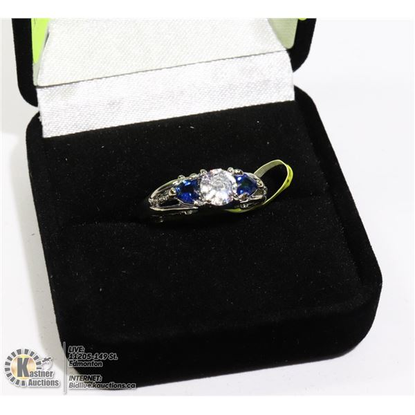 LADIES SILVER CZ RING SZ 8