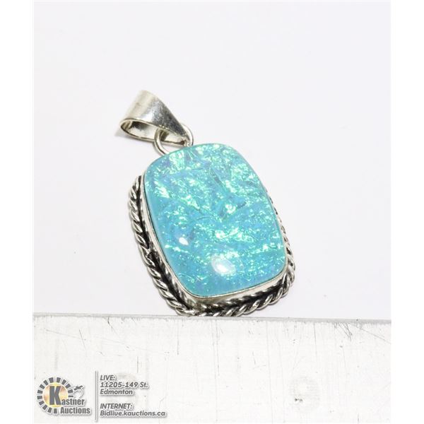 #214-AUSTRALIAN TRIPLE OPAL PENDANT