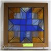Image 1 : STAINED GLASS IN WOOD FRAME 15" X 15" SMALL CRAC