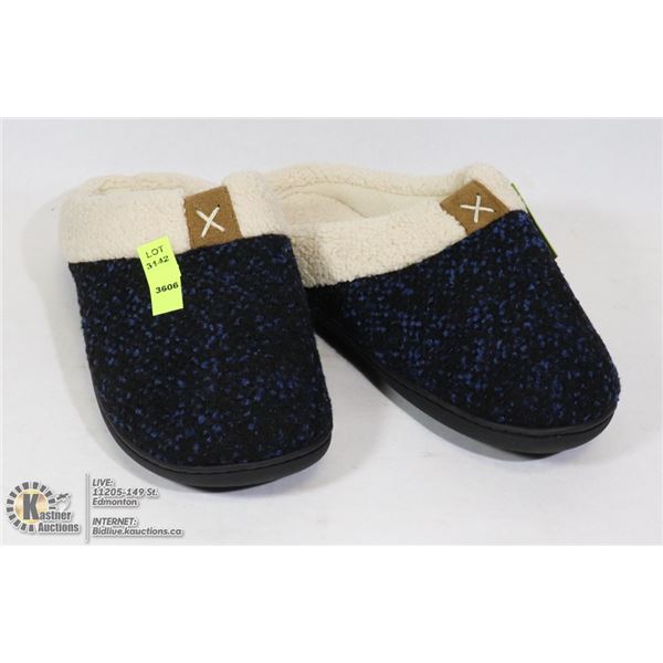 SIZE SMALL SLIPPERS