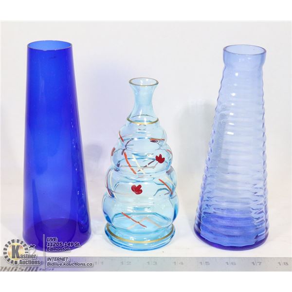 3 BLUE VASES