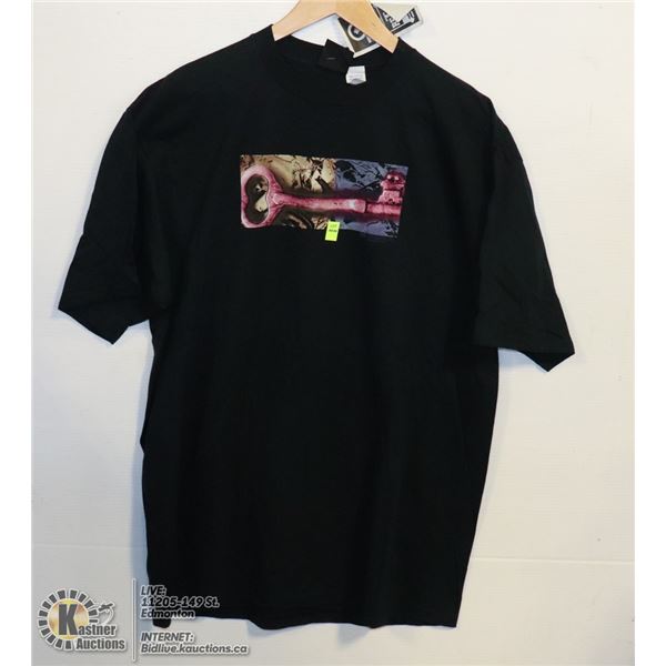 T-SHIRT SIZE X-LARGE