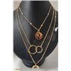 Image 1 : 3 LAYER FASHION CHAIN WITH MOON AND DISC  SHAPED