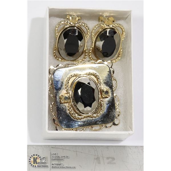 MATCHED COSTUME BROOCH/EARRING SET