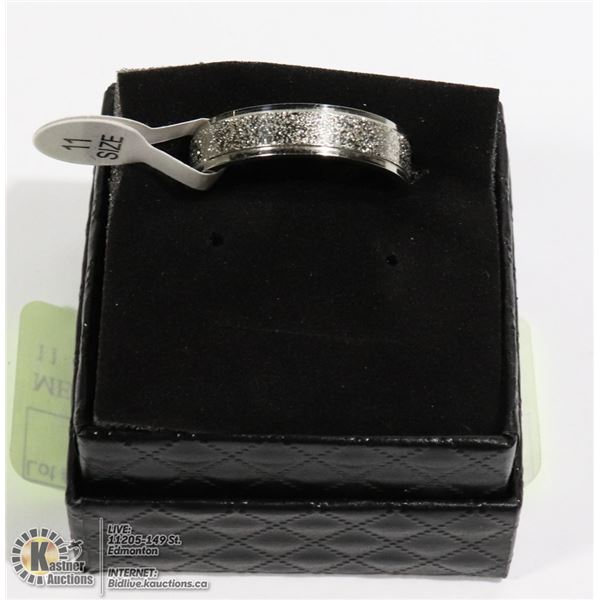 MENS STAINLESS STEEL RING SIZE 11