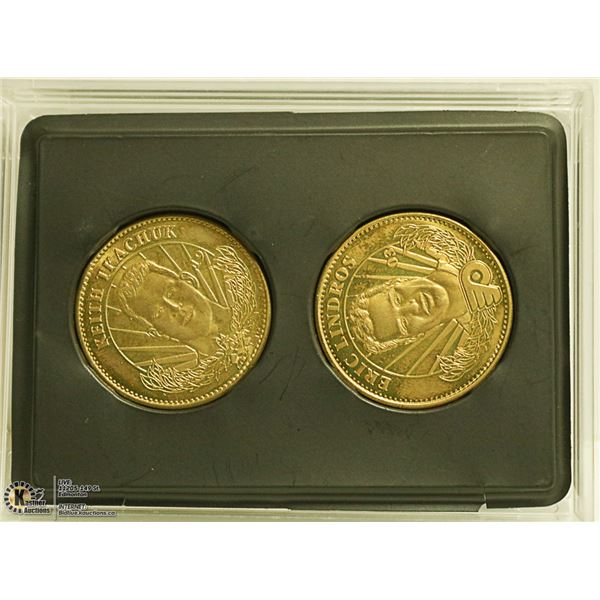 KEITH TKACHUK & ERIC LINDROS COINS IN CASE