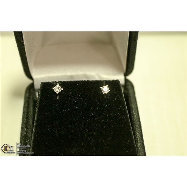 STERLING SILVER .10 CT CZ DIAMOND EARRINGS