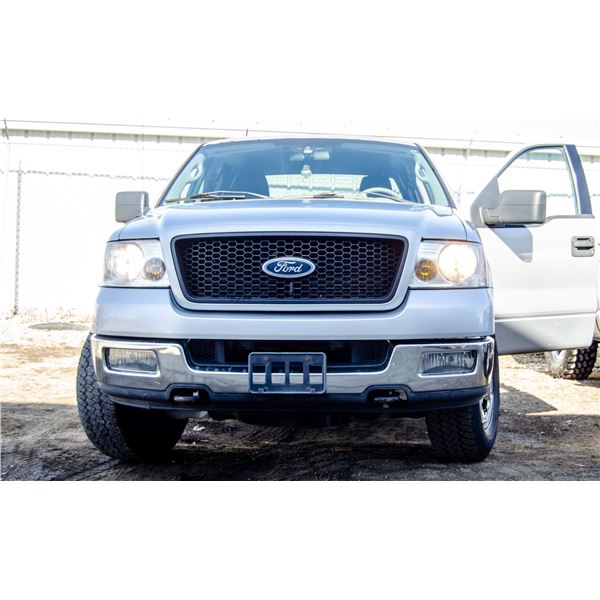 2004 FORD F-150 SUPERCREW