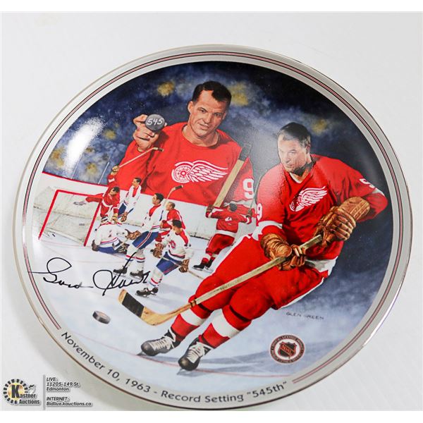 GORDIE HOWE RED WINGS COLLECTORS PLATE