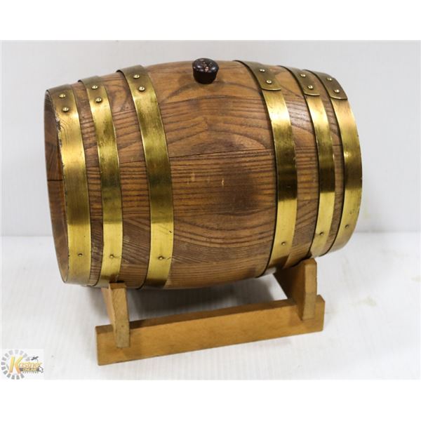ORIGINAL WHISKY BARREL WITH STAND 1FT ACROSS