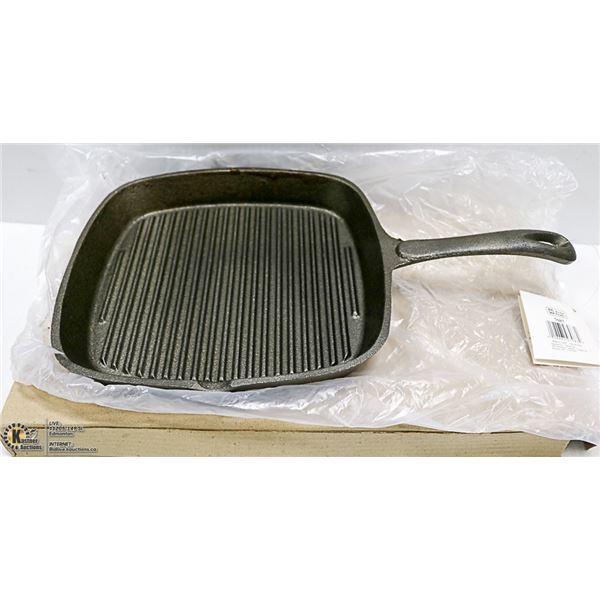 NEW 9" X 9" SQUARE CAST IRON SKILLETS