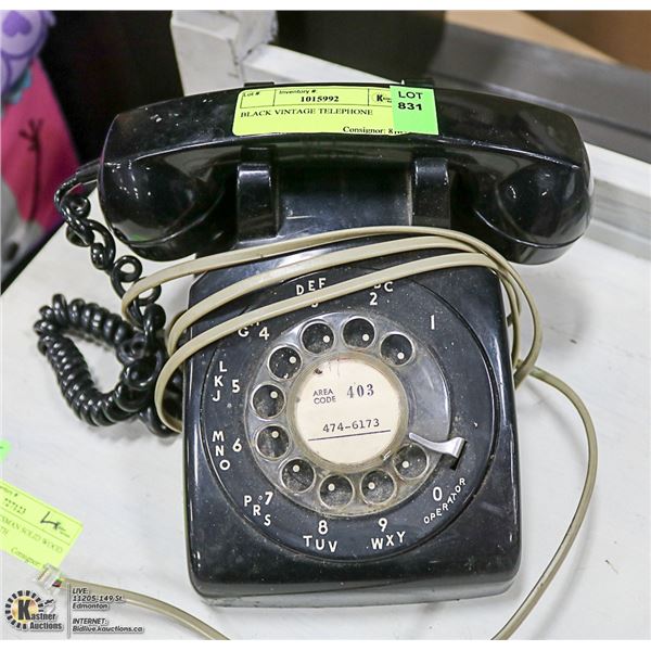 BLACK VINTAGE TELEPHONE
