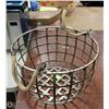 Image 1 : LARGE VINTAGE METAL BASKET