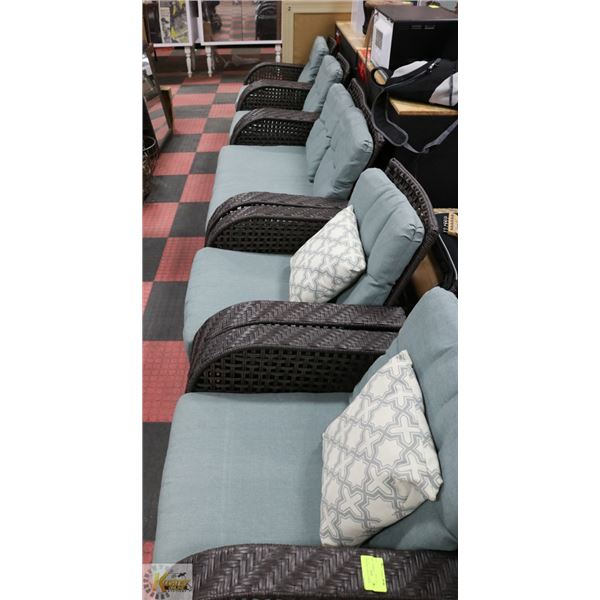 5 PIECE WICKER PATIO SET WITH CUSHIONS