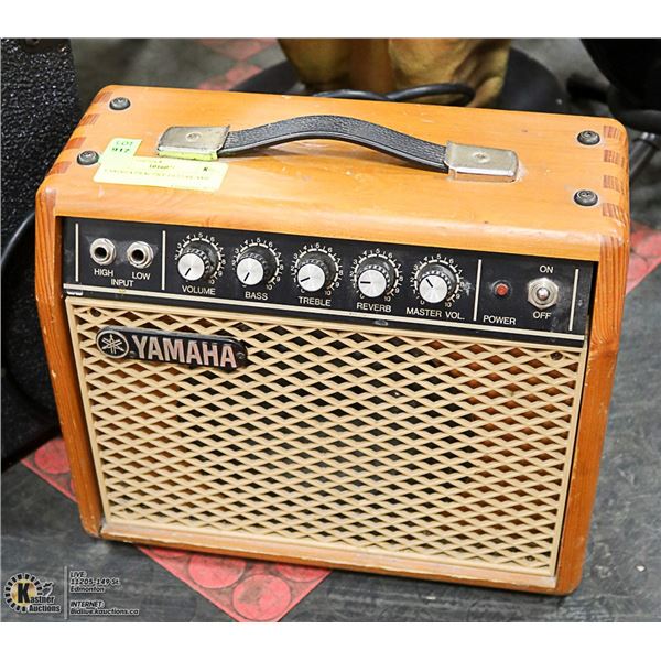 YAMAHA GUITAR AMP