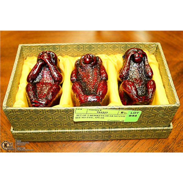 SET OF 3 MONKEYS HEAR NO EVIL, SEE NO EVIL, SPEAK