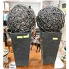 Image 1 : 2 TREE PLANTERS & 2 WICKER BALLS 33" TALL