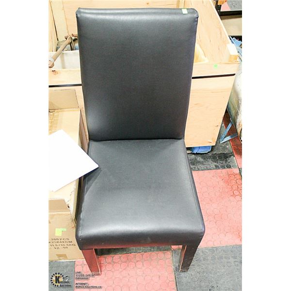 WOOD AND LEATHERETTE SIDECHAIR