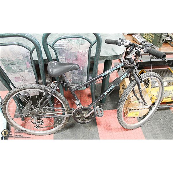 HUFFY TRUSSPASS MOUNTAIN BIKE
