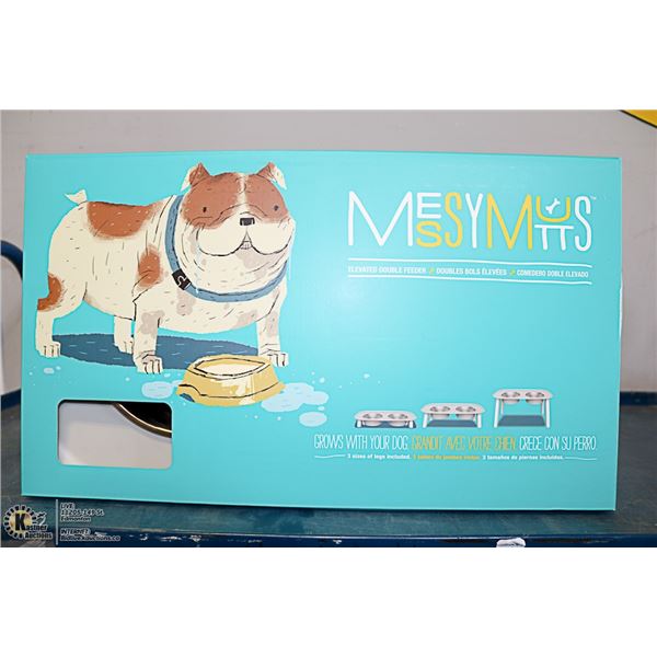 ELEVATED DOUBLE FEEDER DOG BOWL SET