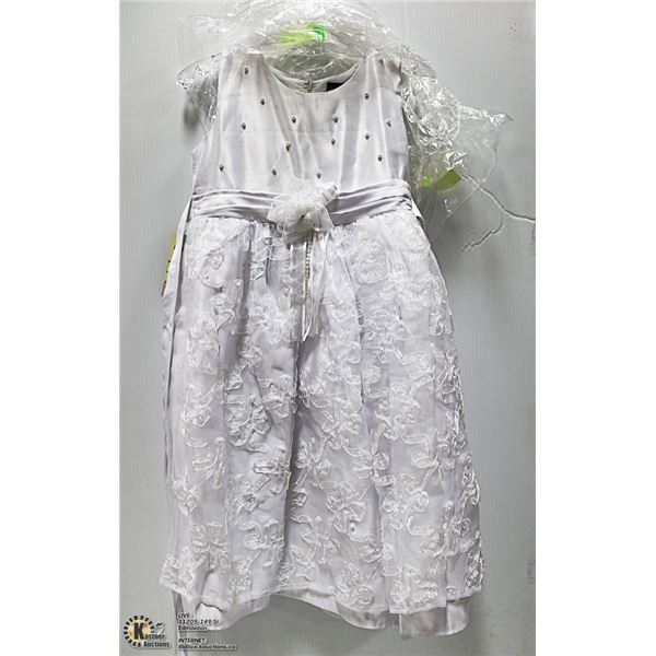 NEW - KIDS SZ 5 WHITE FORMAL. WEDDING